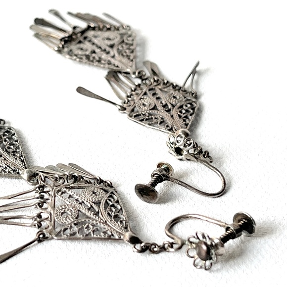 Vintage Silver Wire 2 3/4” Long Jasper Stone Teardrop Fringe Chandelier Earrings - Picture 5 of 5